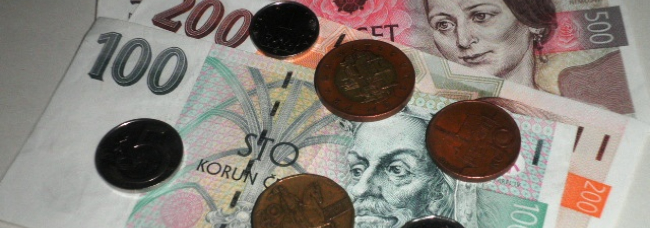 czk-_coins_and_banknotes.jpg