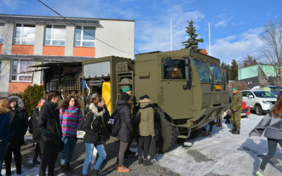 06_ukazka-vojenske-techniky_2.jpg
