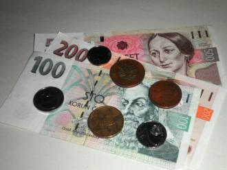 czk-_coins_and_banknotes.jpg