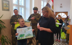 Výherci měli velkou radost z vojenských odměn