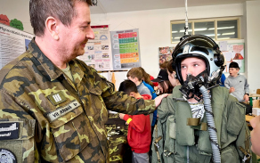 2._gripeny_strezi_vzdusny_prostor_24_hodin_denne_7_dni_v_tydnu.jpg