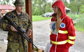 Zbraně